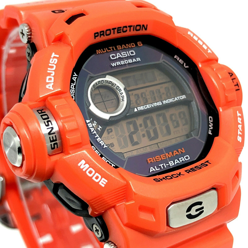 卡西歐 G-SHOCK GW-9200RJ-4 RISEMAN 男士救援橙色腕錶，配備 Riseman 電波太陽能雙感測器，可測量海拔、氣壓和溫度，於 2008 年 9 月發布。-3