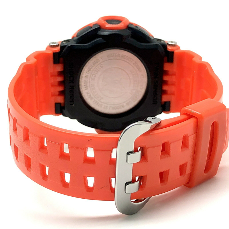 卡西歐 G-SHOCK GW-9200RJ-4 RISEMAN 男士救援橙色腕錶，配備 Riseman 電波太陽能雙感測器，可測量海拔、氣壓和溫度，於 2008 年 9 月發布。-5