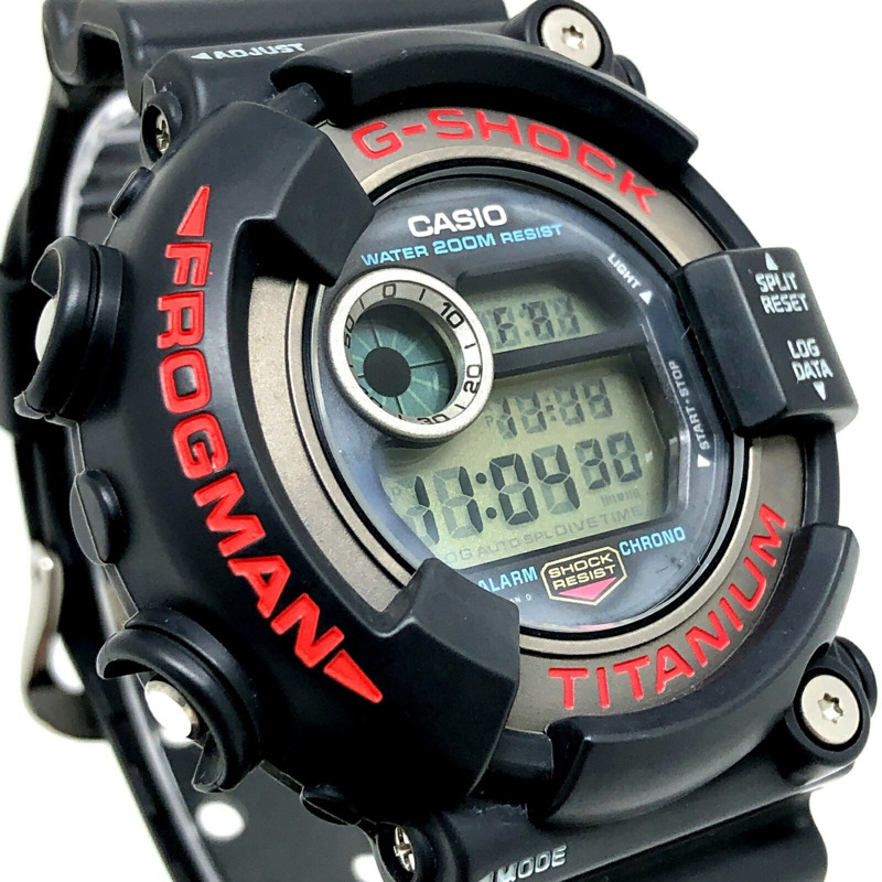 卡西歐 G-SHOCK DW-8200-1A 蛙人系列第二代鈦金屬錶殼 EL 背光 紅色/深灰色 1995年6月發布-3