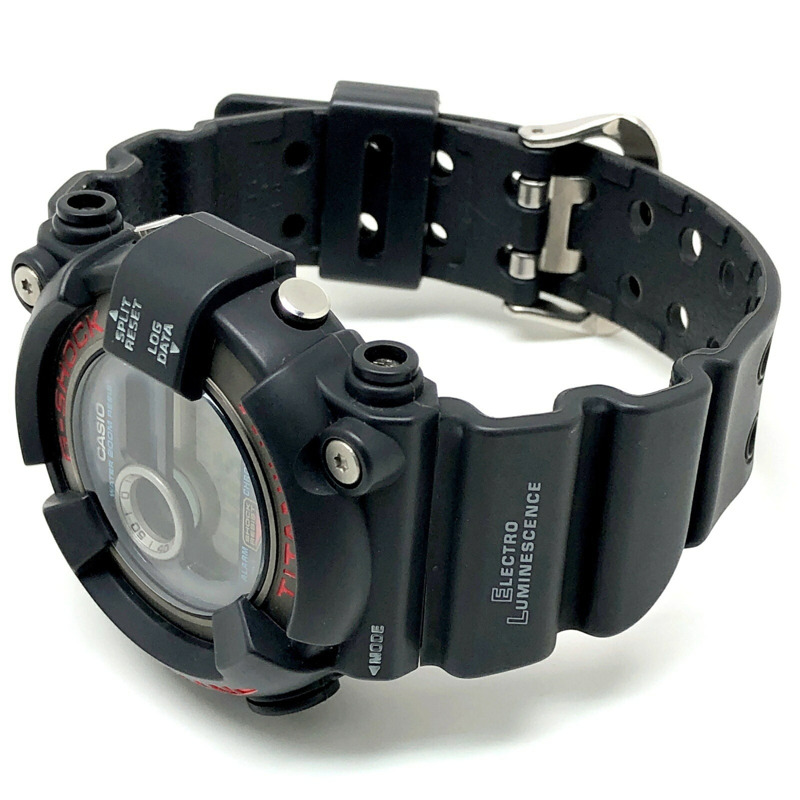 卡西歐 G-SHOCK DW-8200-1A 蛙人系列第二代鈦金屬錶殼 EL 背光 紅色/深灰色 1995年6月發布-4