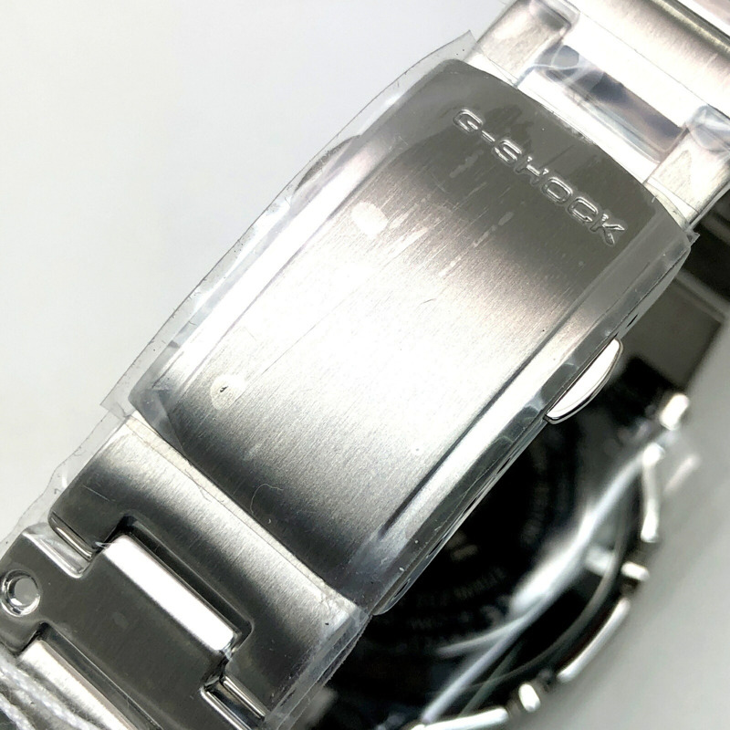 卡西歐 G-SHOCK 手錶 GMW-B5000D-1 全金屬銀色電波太陽能藍牙手機連接 LED 背光旋入式後蓋,2018 年 4 月發布-4