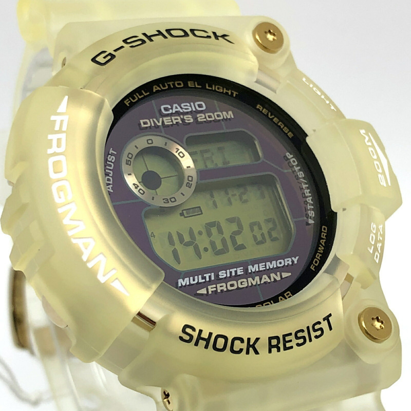 卡西歐 G-SHOCK GW-225E-7 25週年紀念版蛙人腕錶，金色錶殼，採用太陽能材質，於2008年5月發布。-3