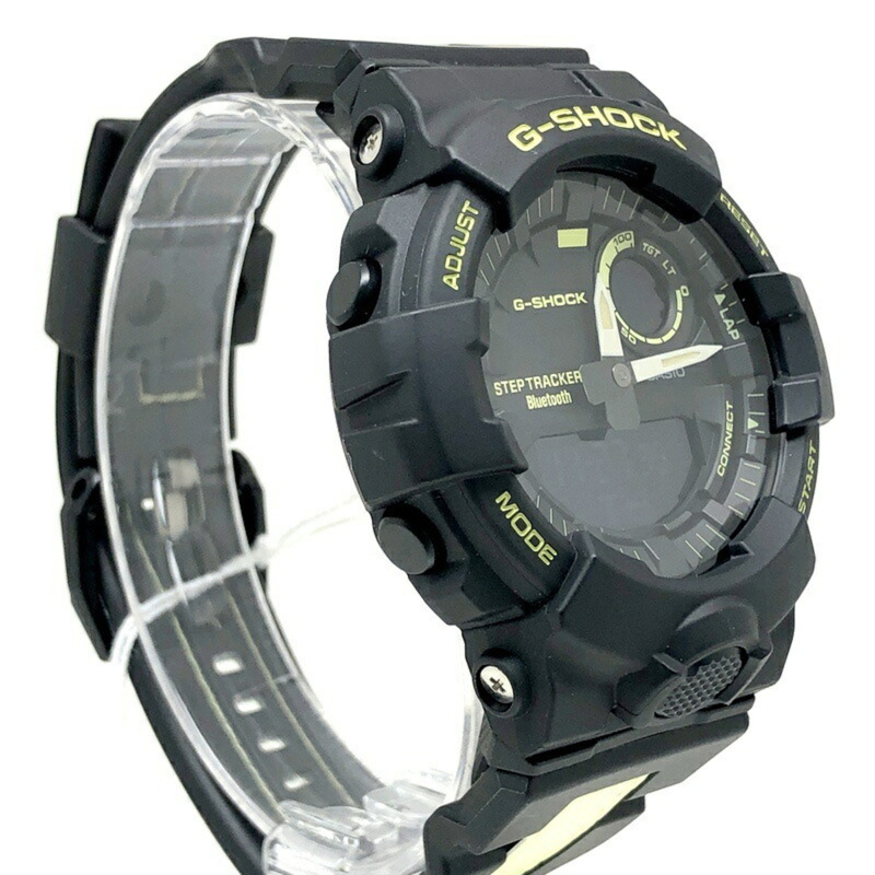 卡西歐 G-SHOCK 手錶 GBA-800LU-1A1 G-SQUAD 具備藍牙通訊功能、三軸加速度感測器、計步器、雙 LED 背光和夜光功能,黑色錶盤,2019 年 11 月發布。-1