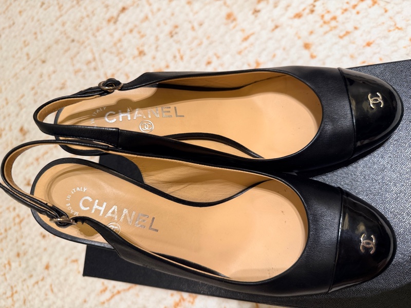 香奈兒經典高跟鞋38 1/2  ～～特價出清-3