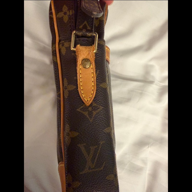 LOUISE VUITTON單層相機包-3