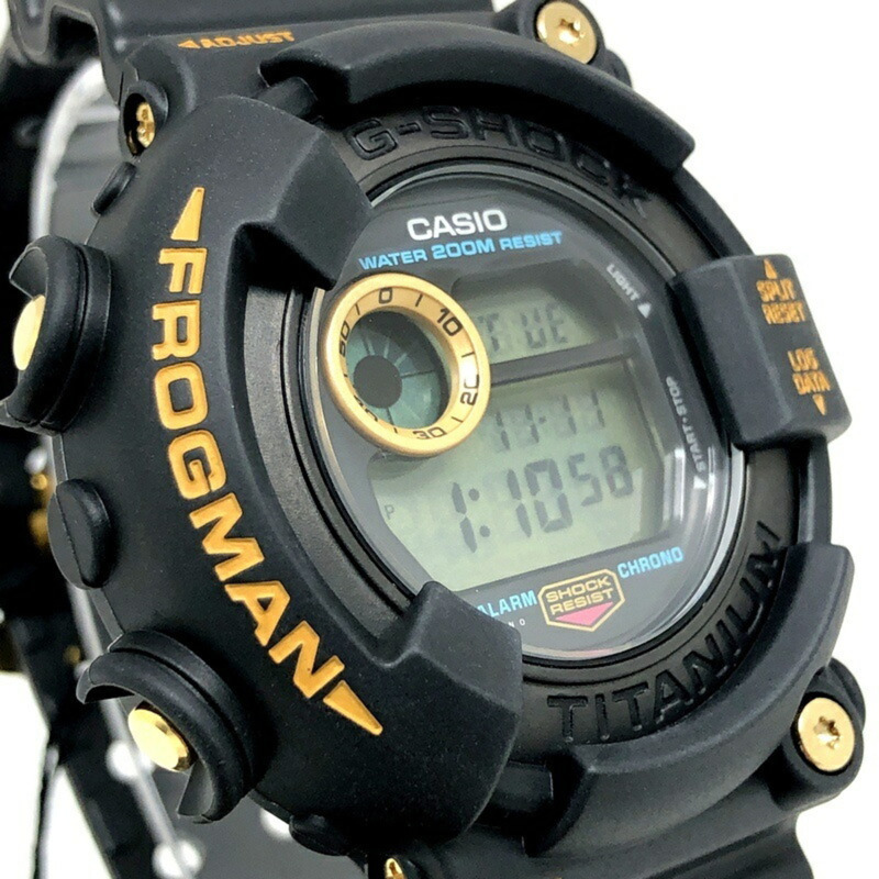 卡西歐 G-SHOCK 手錶 DW-8200BU-9AT FROGMAN'99 蛙人 99 限量版金色鈦金屬黑色潛水蛙 EL 錶盤，1999 年 5 月發布-3