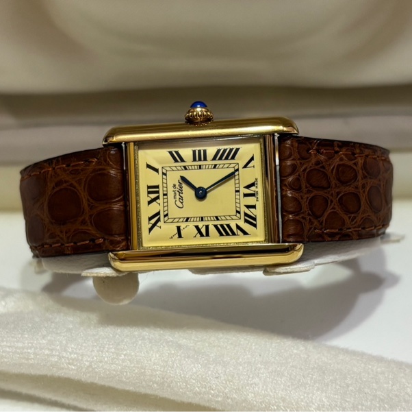 Cartier Must Tank SM 腕錶,cal. 057 925銀 搭配皮革錶帶 石英機芯 女士手錶-7