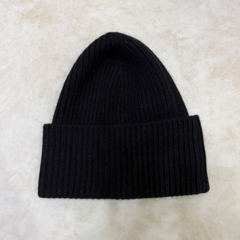 LV Headline 毛帽 黑色-1