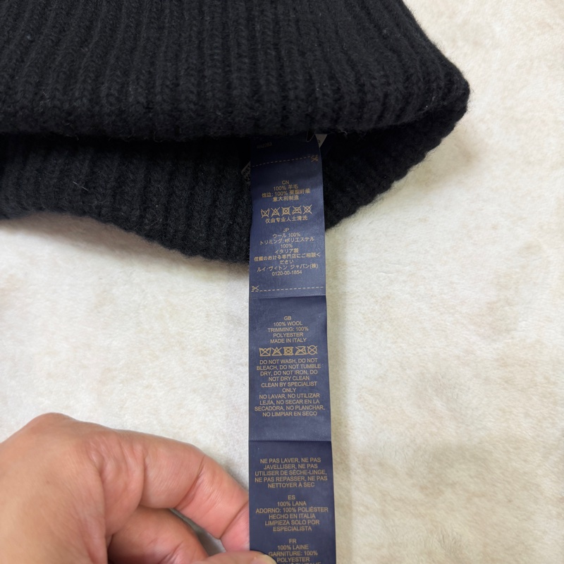 LV Headline 毛帽 黑色-12