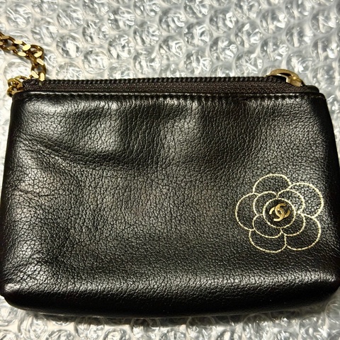 Chanel 鑰匙零錢包（山茶花）