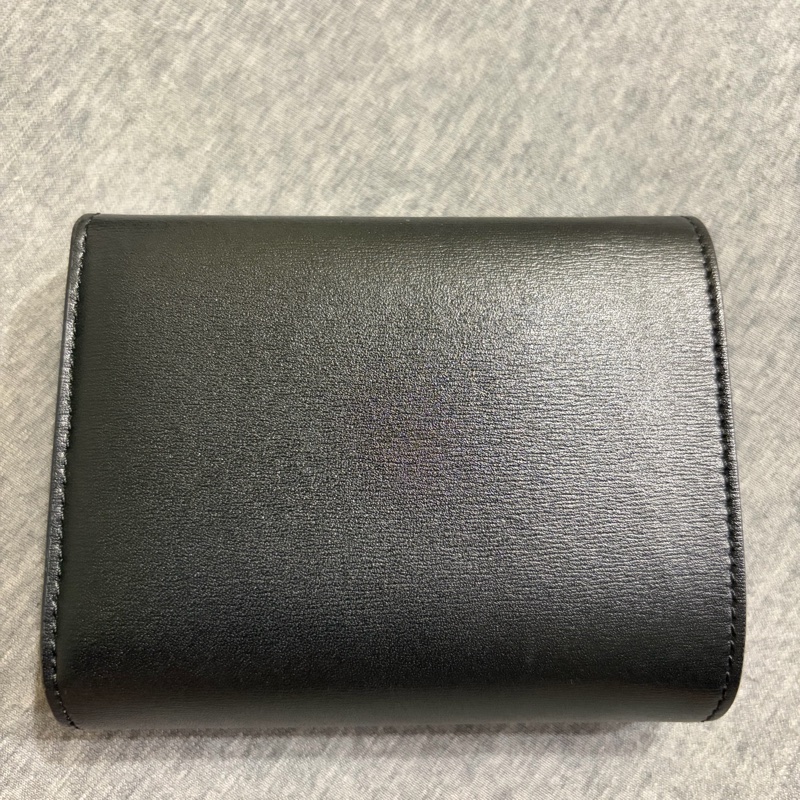 CELINE黑色牛皮短夾-7