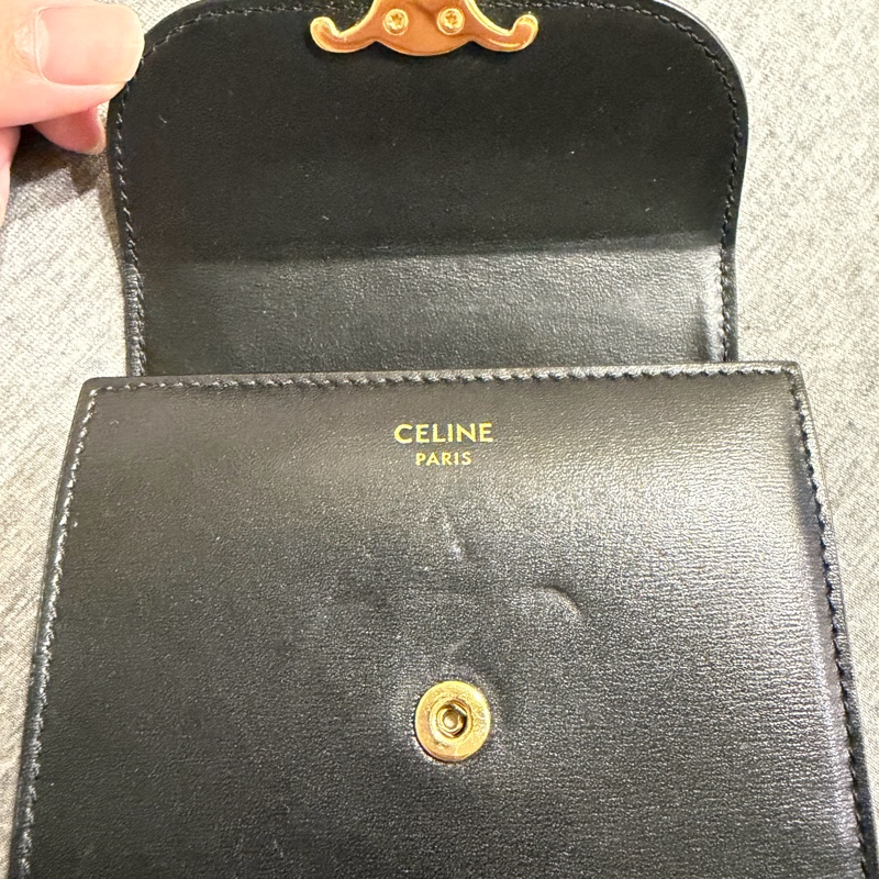 CELINE黑色牛皮短夾-13