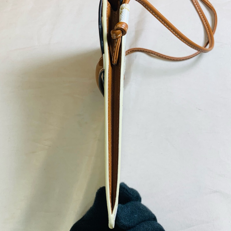 ✨經典不敗 Celine 思琳 滿版老花 手機包 斜背小包-9