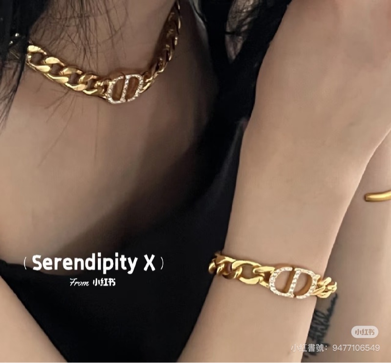 Dior Danseuse Étoile 粗鏈條水鑽手鍊 金色-1