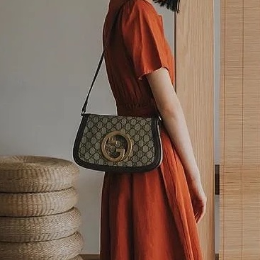 99新🈶購證😍Gucci古馳Blondie系列GG supreme帆布斜挎單肩包-4