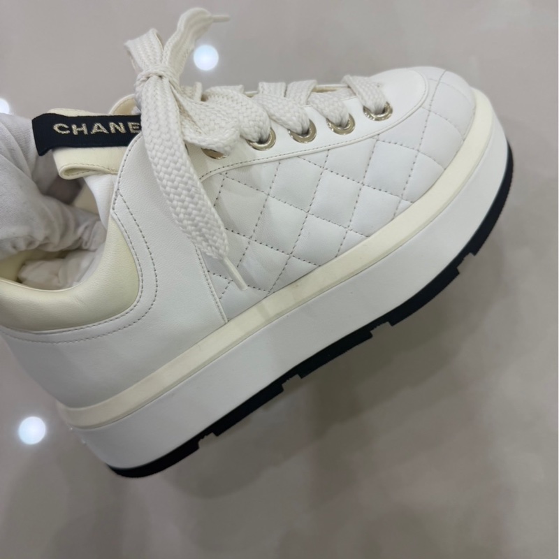 Chanel香奈兒24P白色厚底鞋胖胖鞋-14