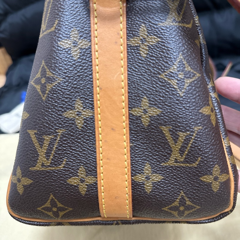 LOUIS VUITTON Speedy25-37
