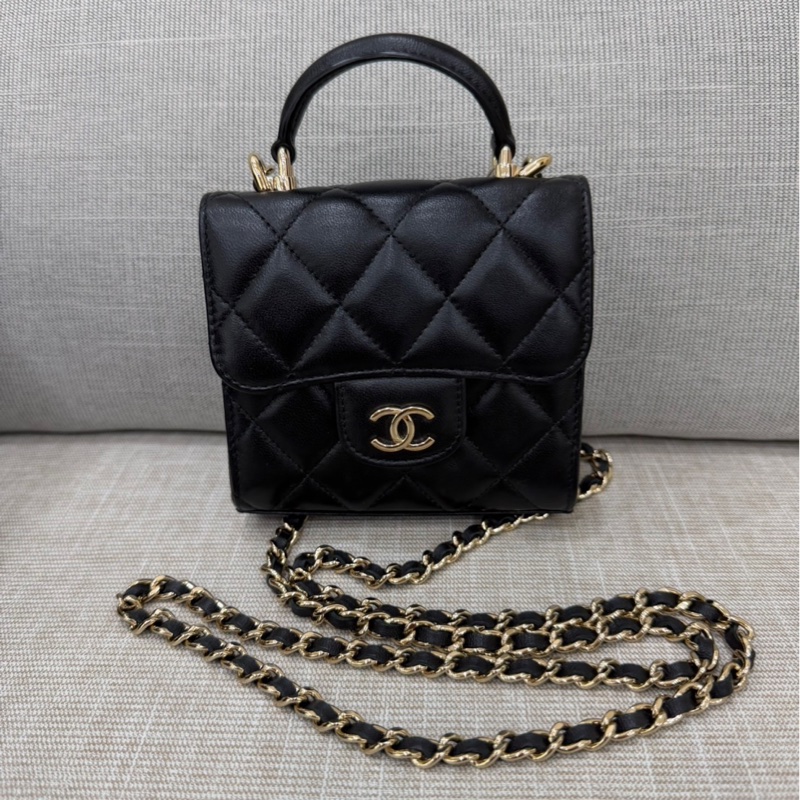 Chanel香奈兒高級手工坊 手提斜挎小方黑金鍊條包-0