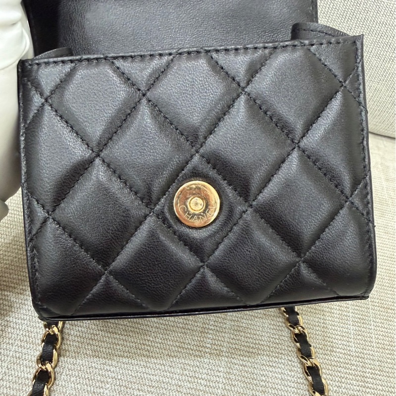 Chanel香奈兒高級手工坊 手提斜挎小方黑金鍊條包-16