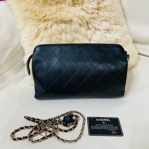 Chanel 老香手拿包