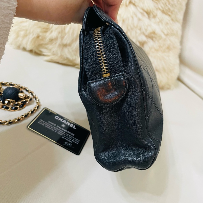 Chanel 老香手拿包-4