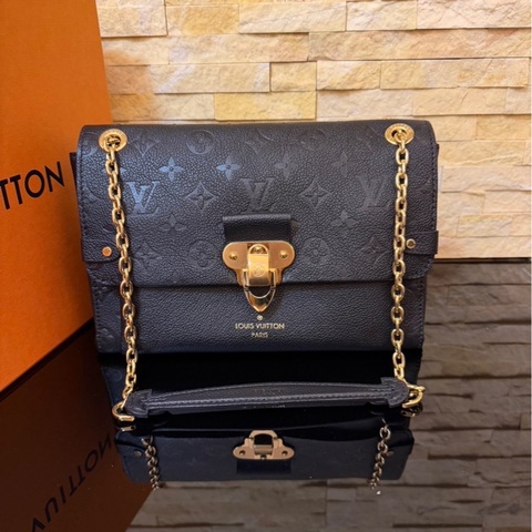 LV  Vavin 全皮壓紋鏈條包 肩背包 斜背包