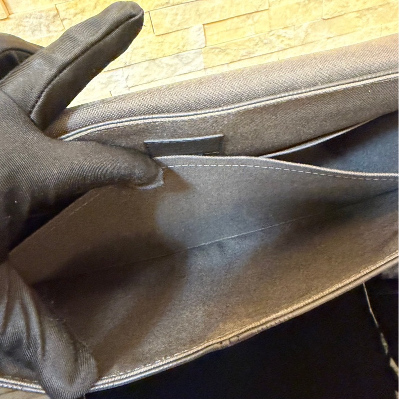 LV N41286 DISTRICT 小號全皮系列斜背包-14