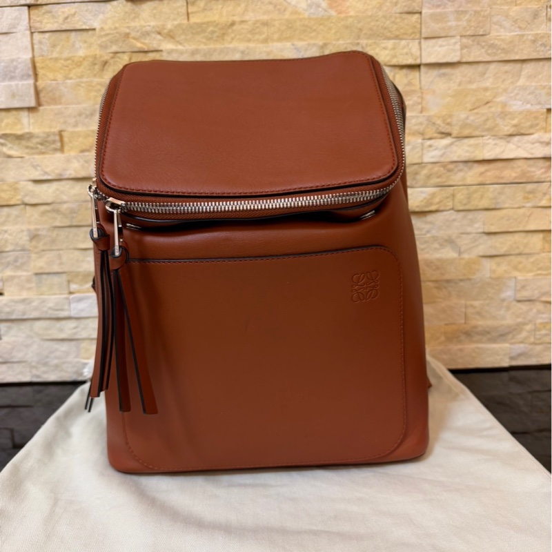 Loewe羅意威橘棕色雙肩包-0