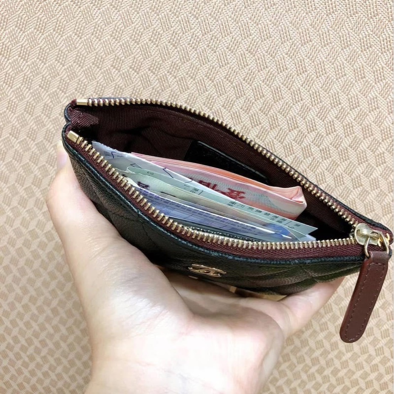 香奈兒 CHANEL 荔枝牛皮一字拉鍊零 錢包(黑金)-3