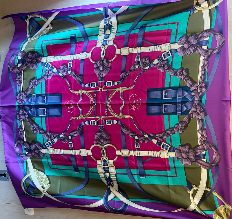 Hermes 100% Silk 真絲140x140 圍巾-0