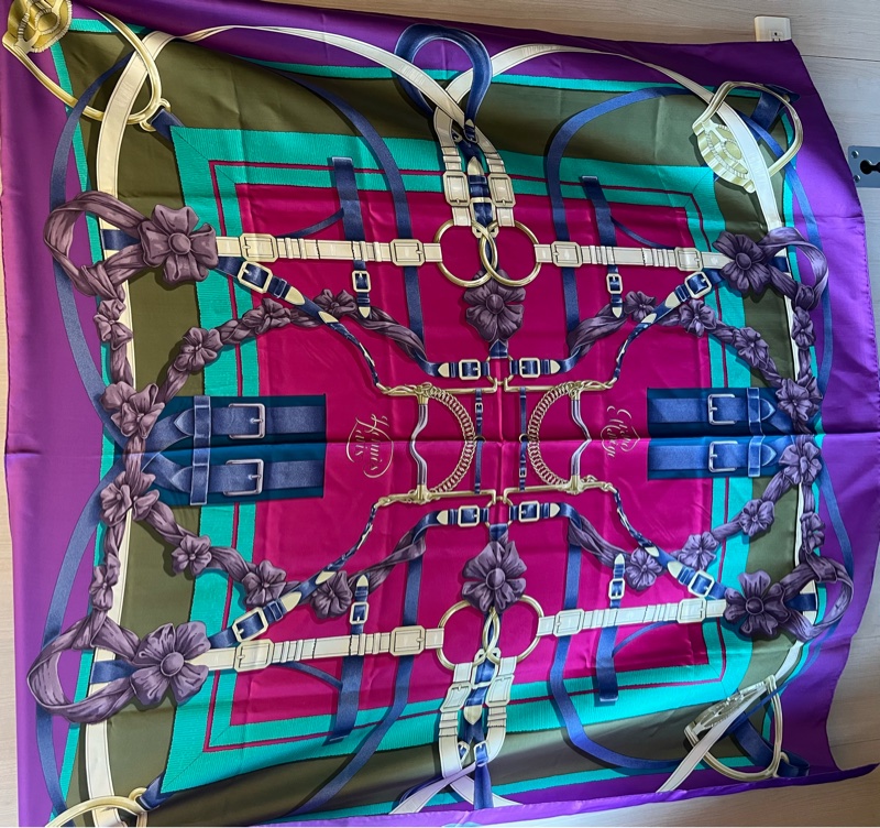 Hermes 100% Silk 真絲140x140 圍巾-2