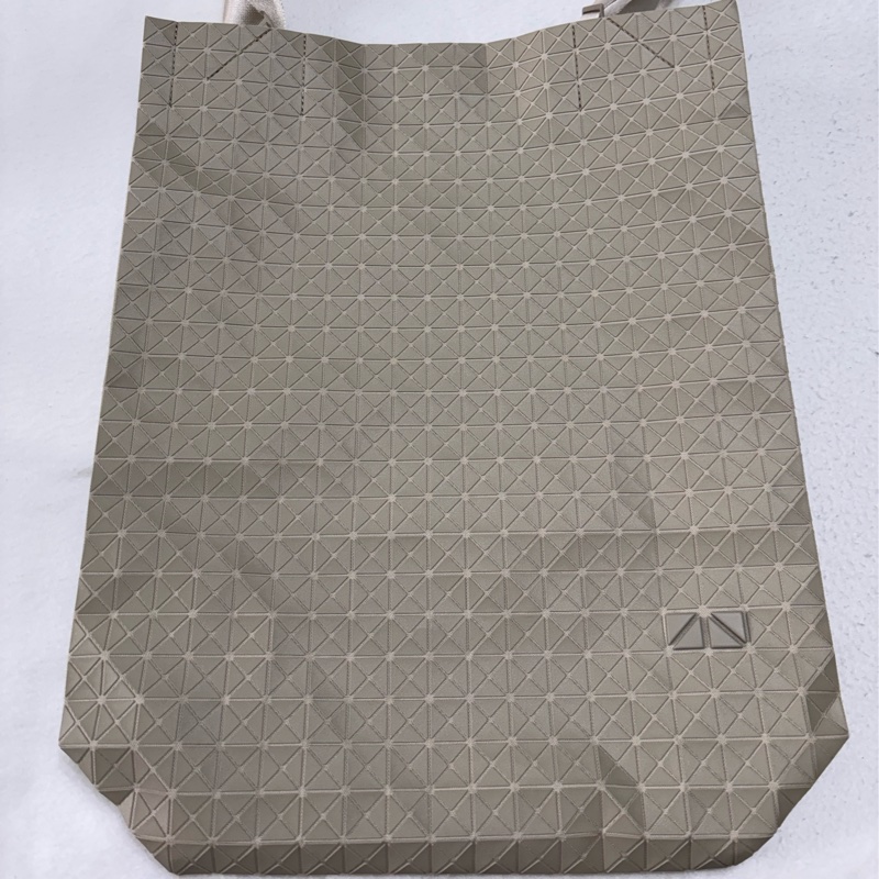 ISSEYMIYAKE三宅一生CART S ONE-TONE系列竪版托特包-5