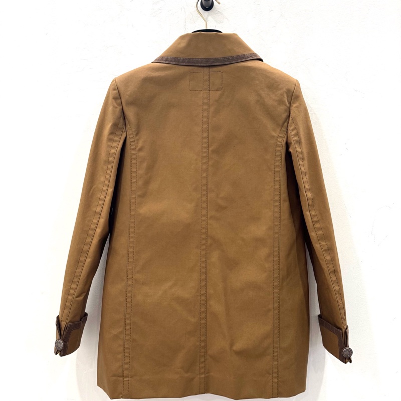 未使用過,99新Chanel香奈兒 20C軌道車站系列 棕色八口袋單排扣女款風衣外套 34碼-1