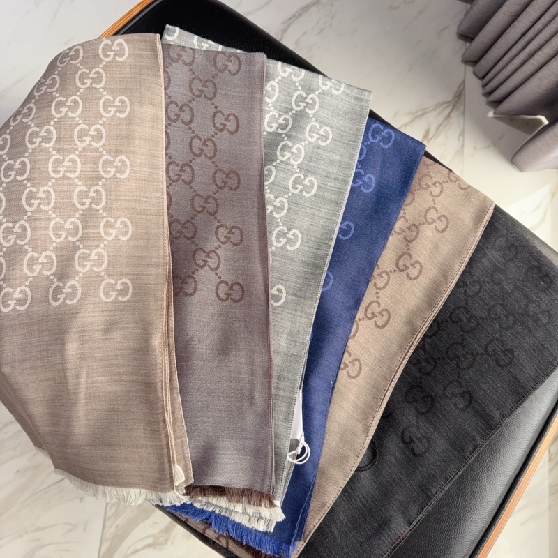 Gucci 圍巾 灰色-8