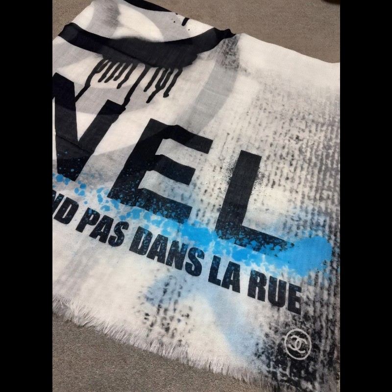 chanel 超獨特款式 超美塗鴉圍巾 100%羊絨 美爆 義大利製-2