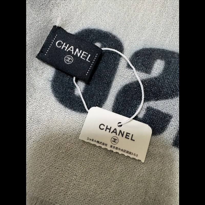 chanel 超獨特款式 超美塗鴉圍巾 100%羊絨 美爆 義大利製-4