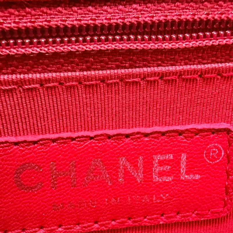 Chanel V紋黑色流浪包-4
