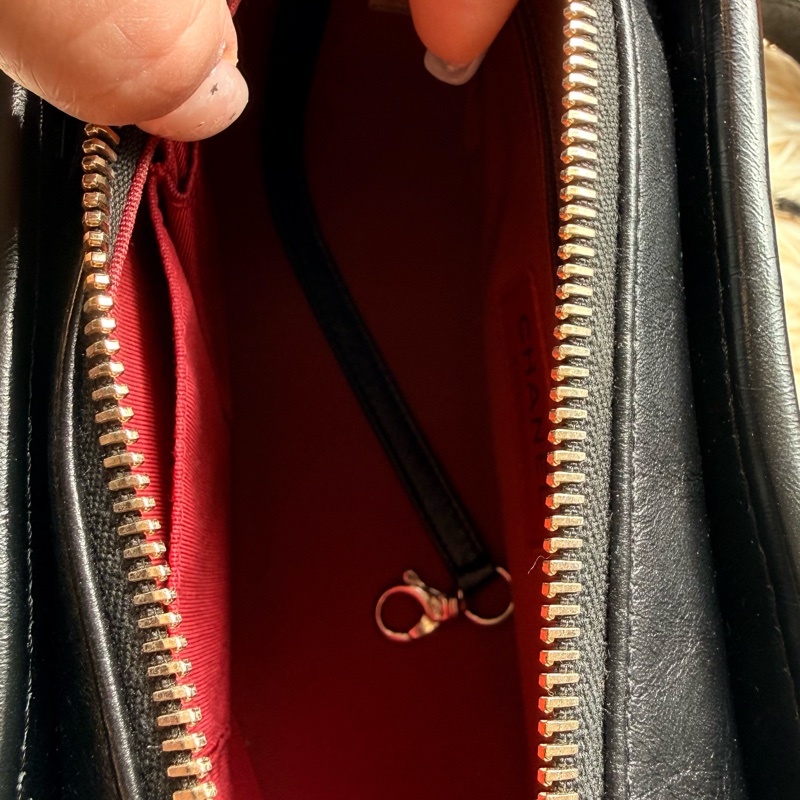 Chanel V紋黑色流浪包-5