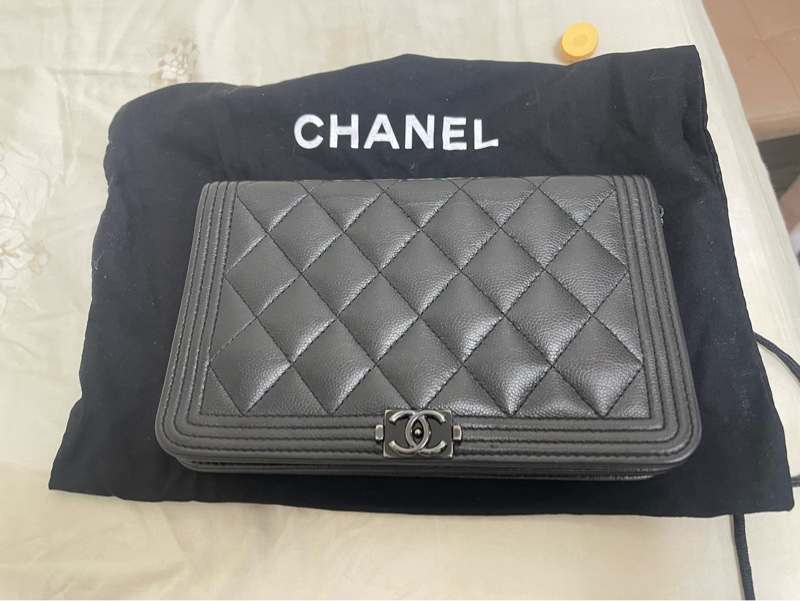 CHANEL BOY WOC 19-38