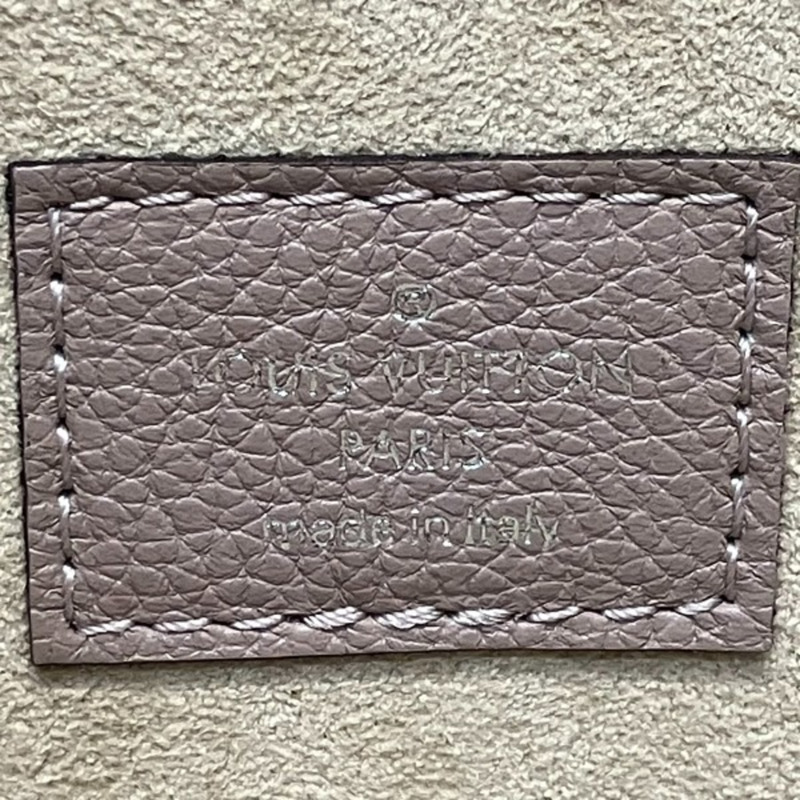 路易威登 Taurillon Pochette Jour PM R99760 女士手拿包-3