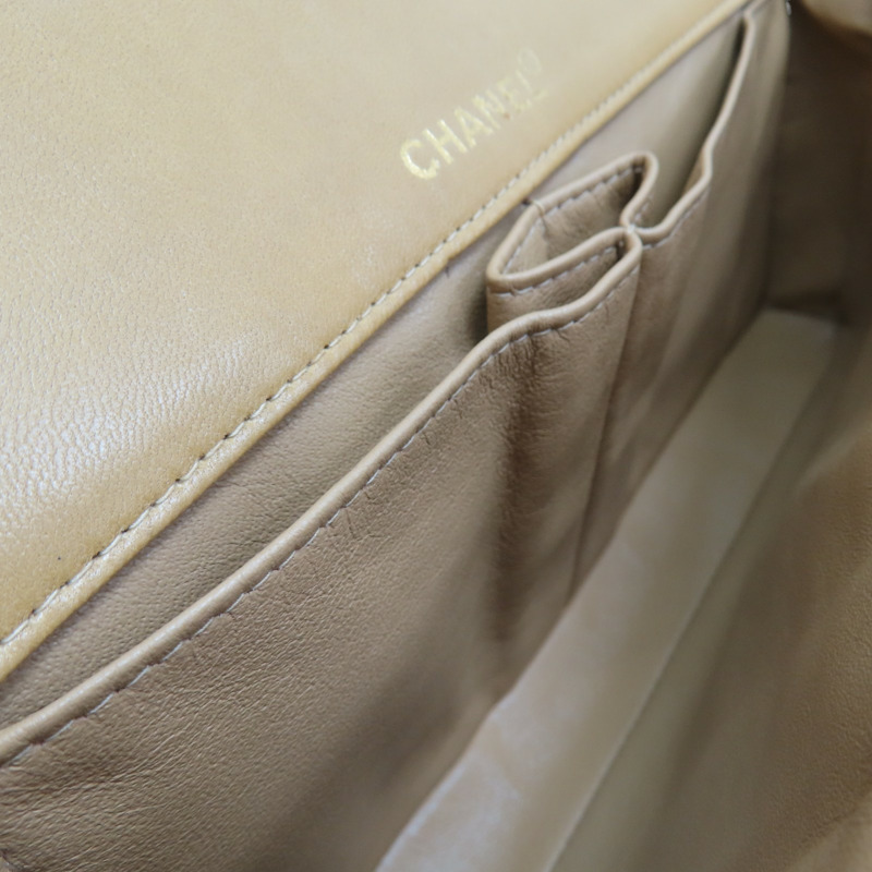 米色 格紋 牛皮 East West Chocolate Bar 鍊帶 肩背包【CHANEL 香奈兒】 A15316-4