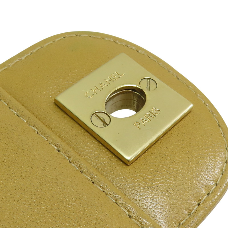 米色 格紋 牛皮 East West Chocolate Bar 鍊帶 肩背包【CHANEL 香奈兒】 A15316-10