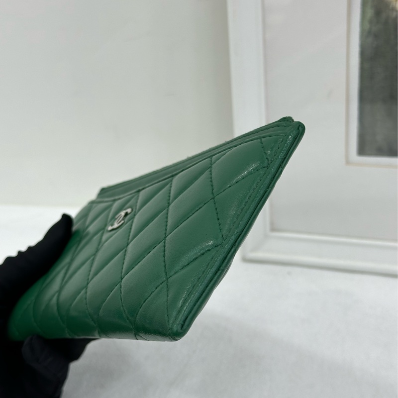 Chanel/香奈兒 28開 菱格飽滿綠色拉鍊卡包錢包-3