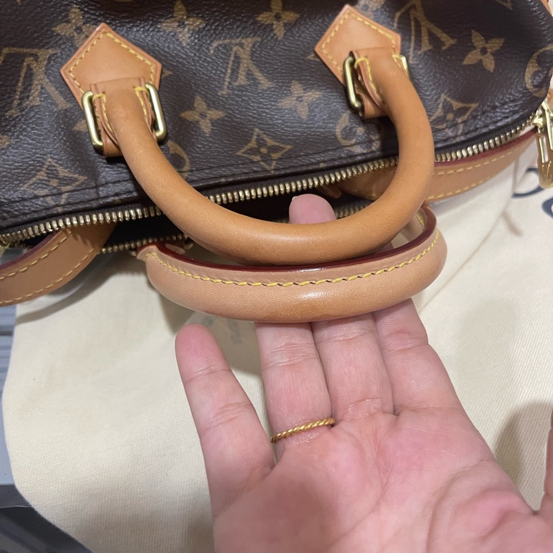 LV speedy25 肩帶斜背款-21
