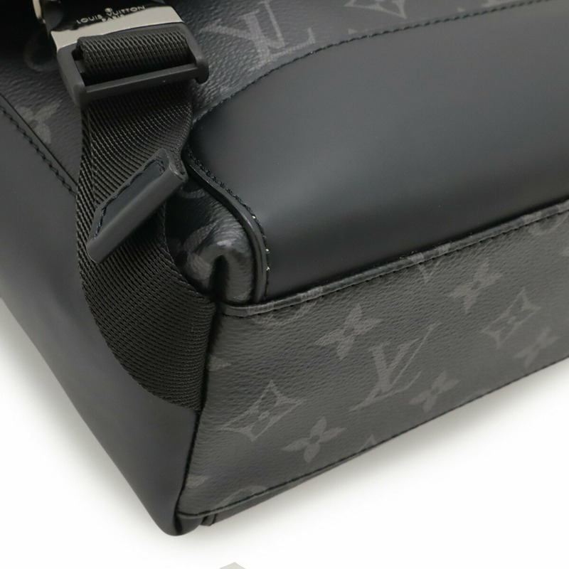 路易威登 Monogram Eclipse Voyage PM 單肩包 M40511-3