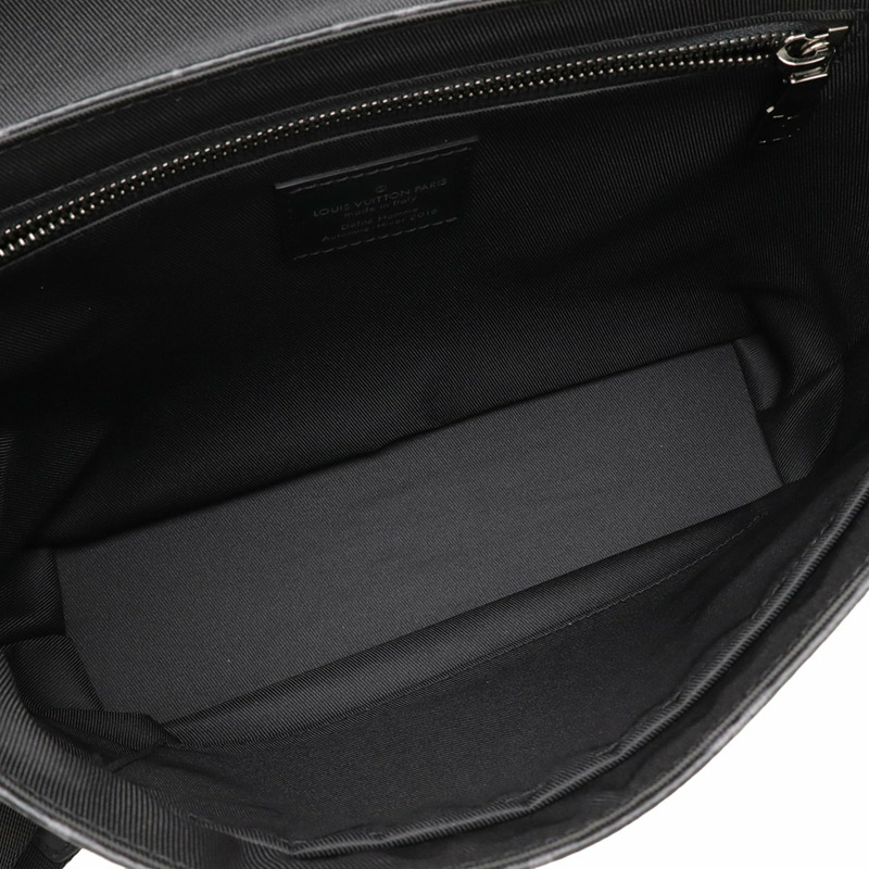 路易威登 Monogram Eclipse Voyage PM 單肩包 M40511-5