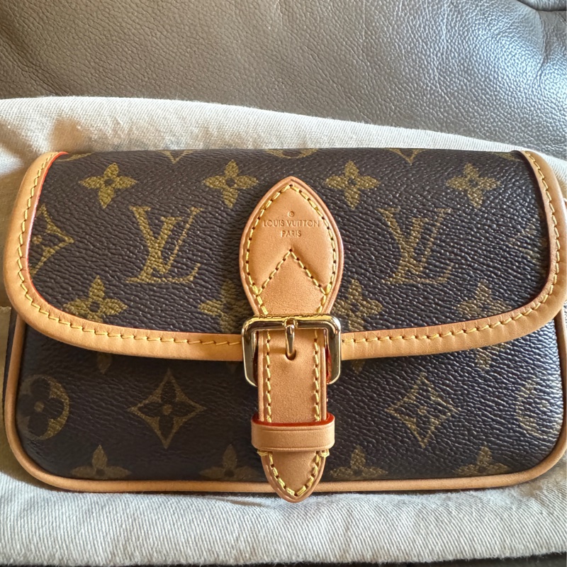 LOUIS VUITTON 法棍包nano-0