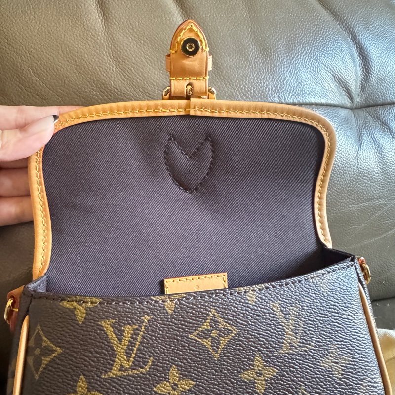 LOUIS VUITTON 法棍包nano-10