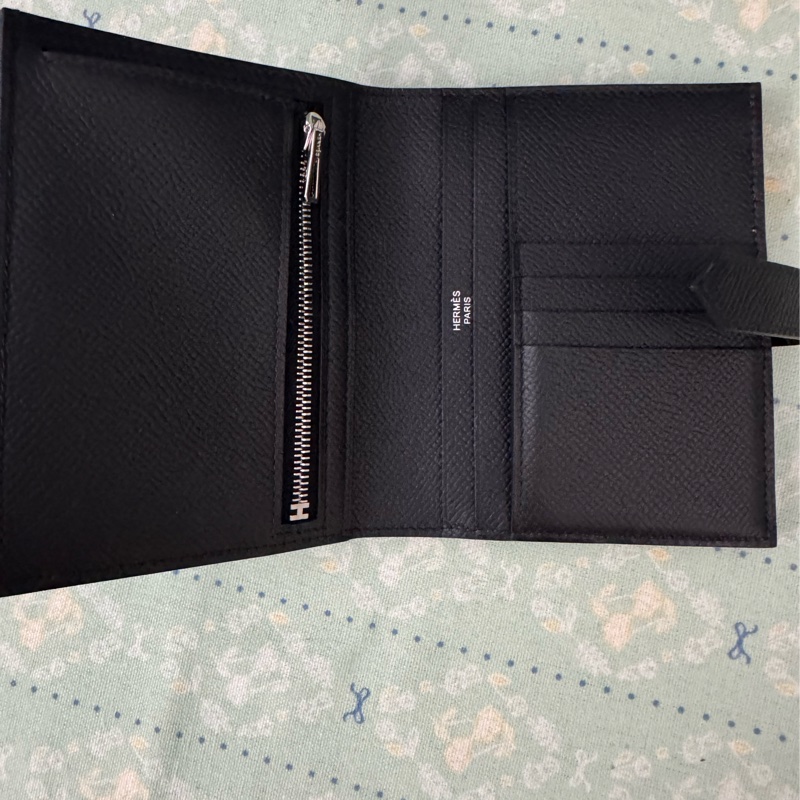 Hermes黑銀短夾(最搶手的款式)-25