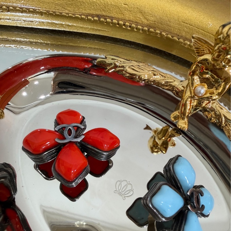 chanel vintage 紅琉璃 藍琉璃 四葉草 寶石 夾式耳環 耳夾 耳環-6